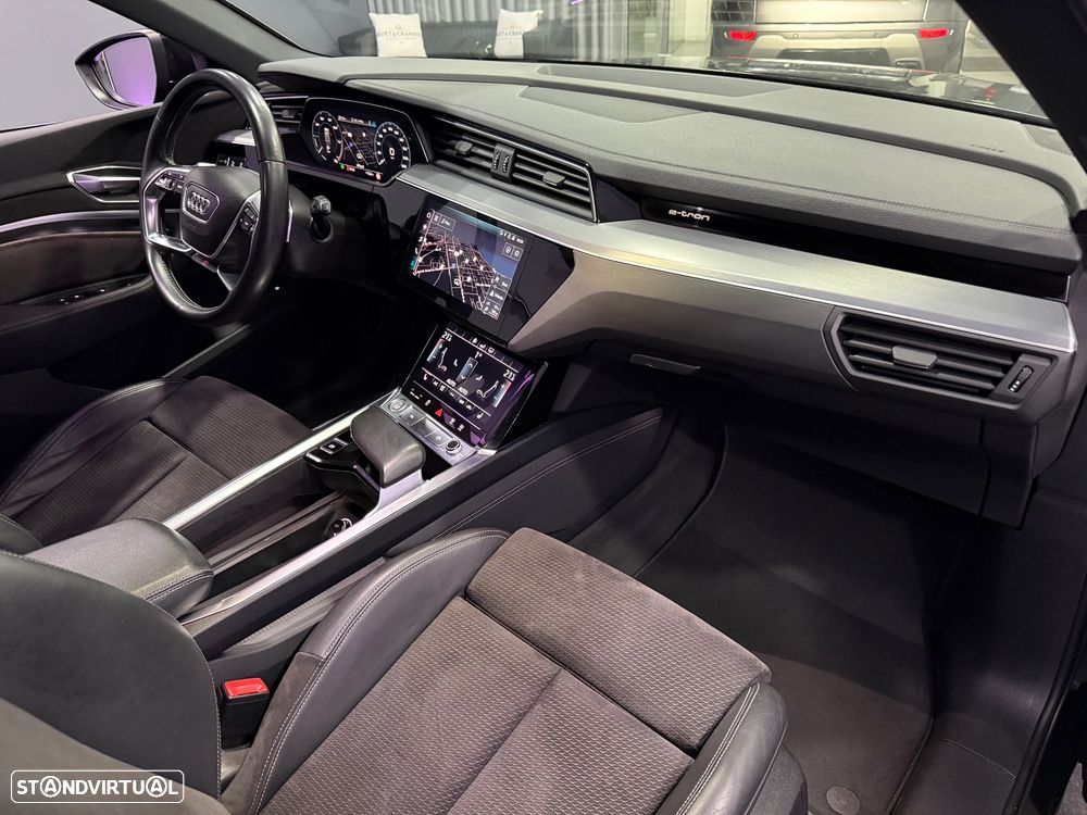 Audi e-tron 50 quattro S line - 34