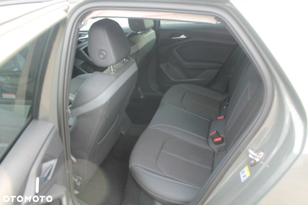 Audi A1 Sportback 30 TFSI - 10