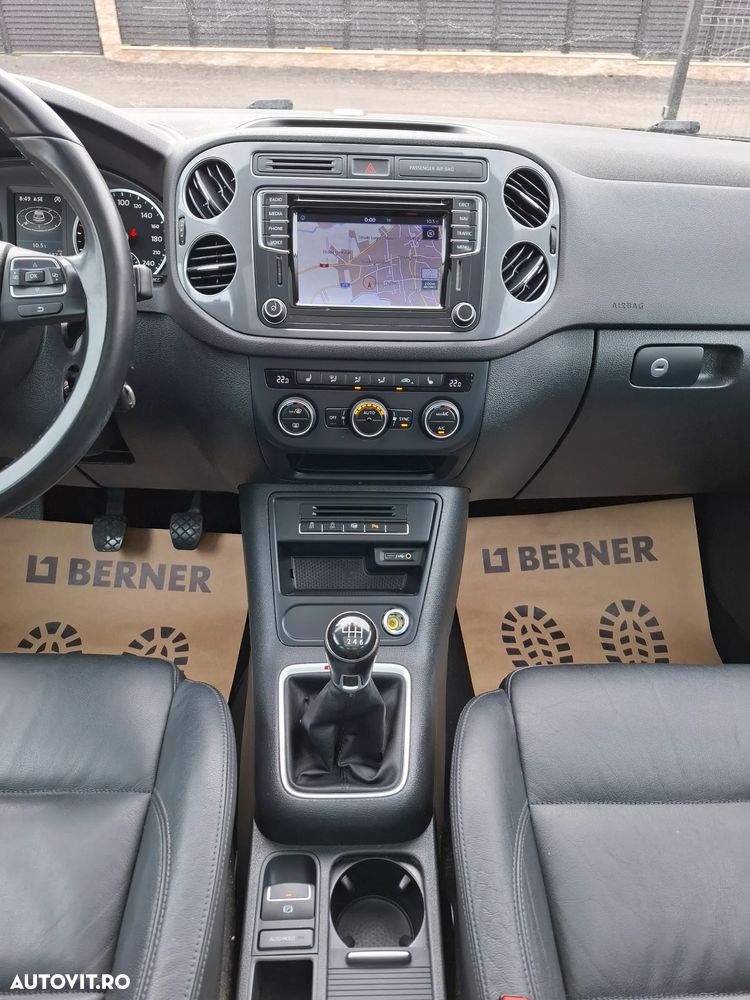 Volkswagen Tiguan 2.0 TDI SCR 4MOTION BlueMotion Technology Lounge Sport & Style - 22