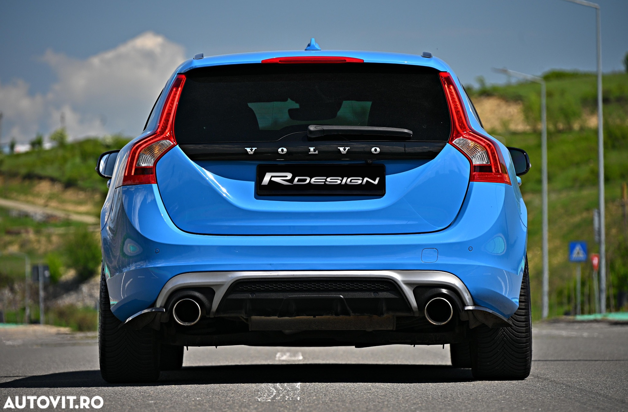 Volvo V60 - 13