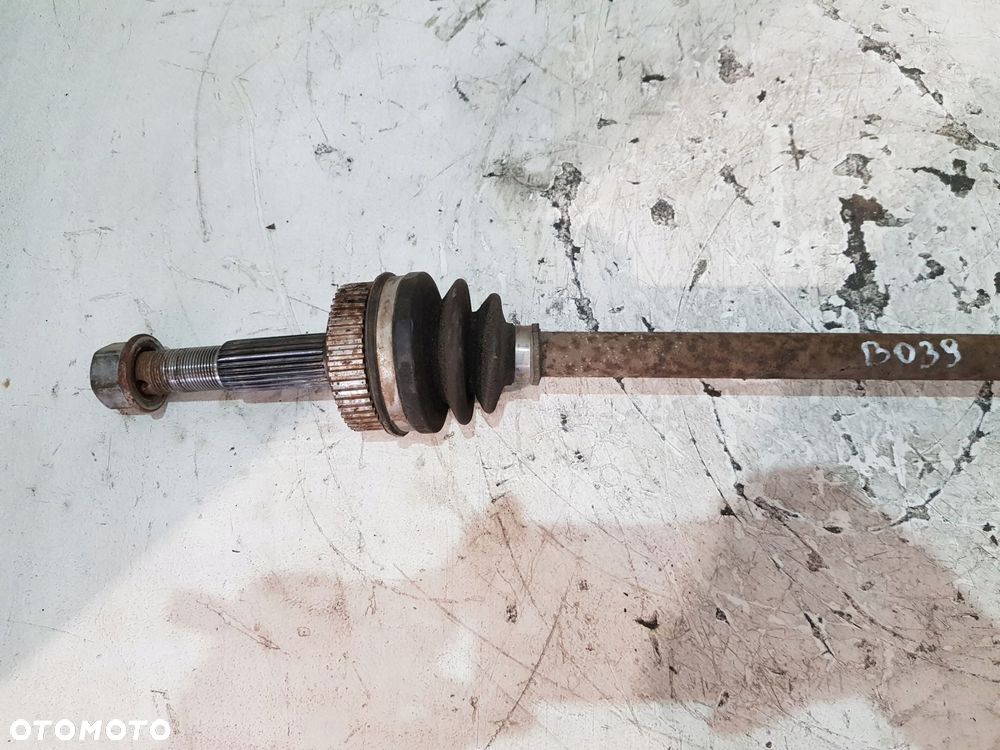 półoś lewa lewy tył nissan qashqai j10 +2 2.0 dci 4x4 m9r eur 09r - 2