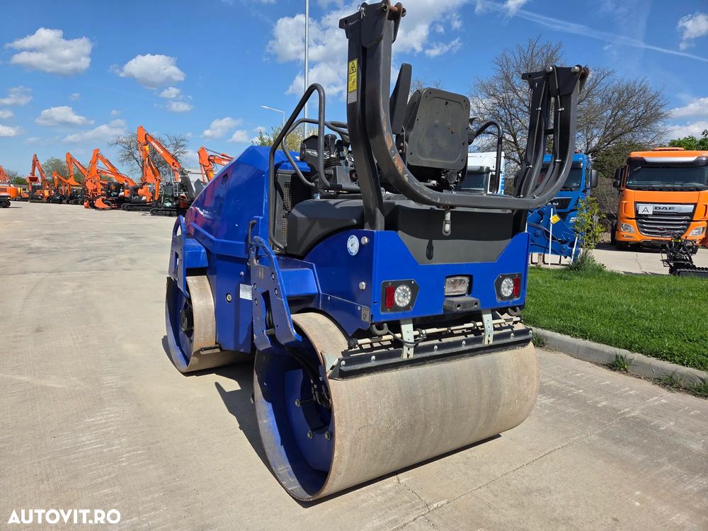 Ammann ARX45, 4,6tone, 2019, 1.444h, latime tambur 1,4m, motor Kubota 75CP, sistem stropire, sistem taiere asfalt, 2 joystickuri-FULL OPTION-posibilitate leasing 3 ani, rulat in Germania-STARE FOARTE BUNA-PROMOTIE 29.900 EUR+Tva - 2