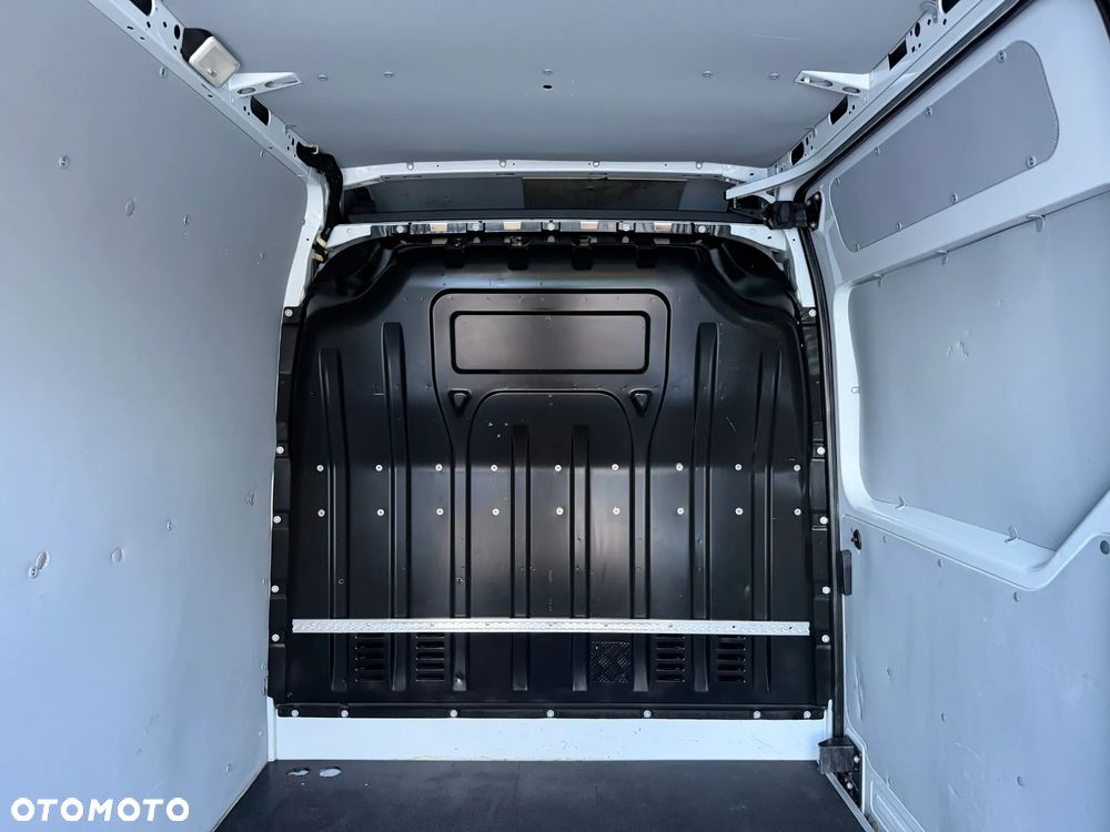 Renault Master - 11