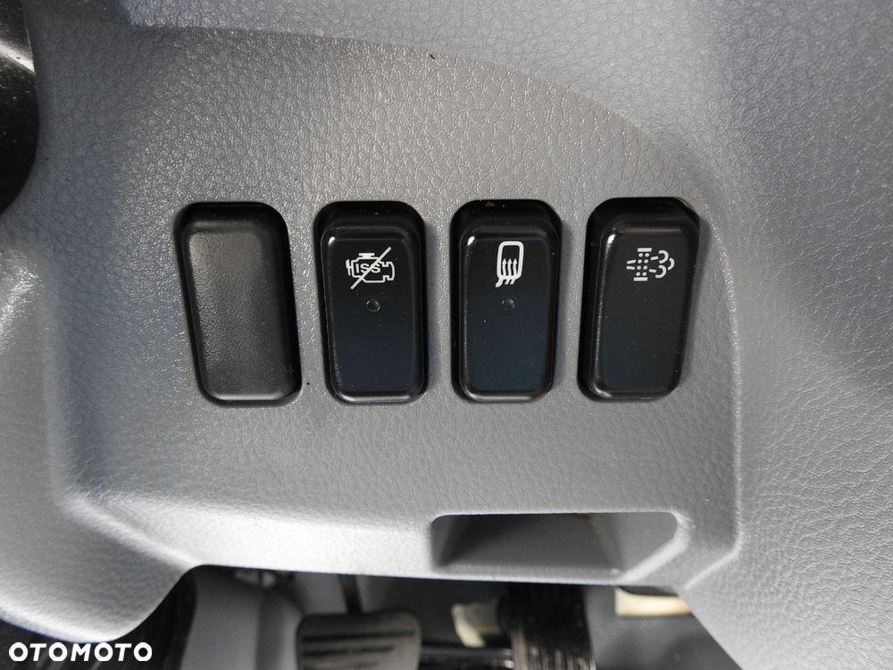 Mitsubishi CANTER FUSO 7C15 KONTENER CHŁODNIA WINDA 14 PALET -4*C ZASILANIE 230V KLIMATYZACJA AUTOMATYCZNA SKRZYNIA 150KM - 37