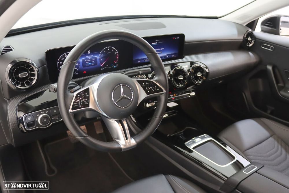 Mercedes-Benz A 200 Standard - 4