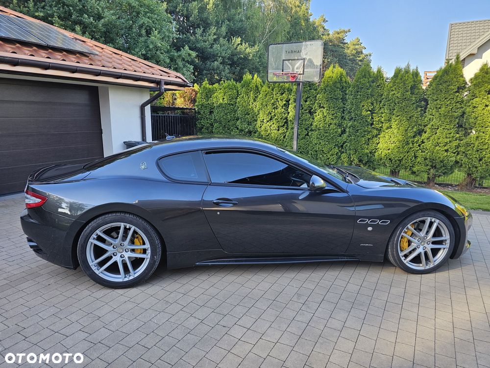 Maserati GranTurismo - 6