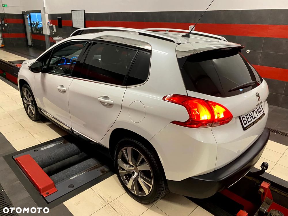 Peugeot 2008 1.6 VTi Allure - 11