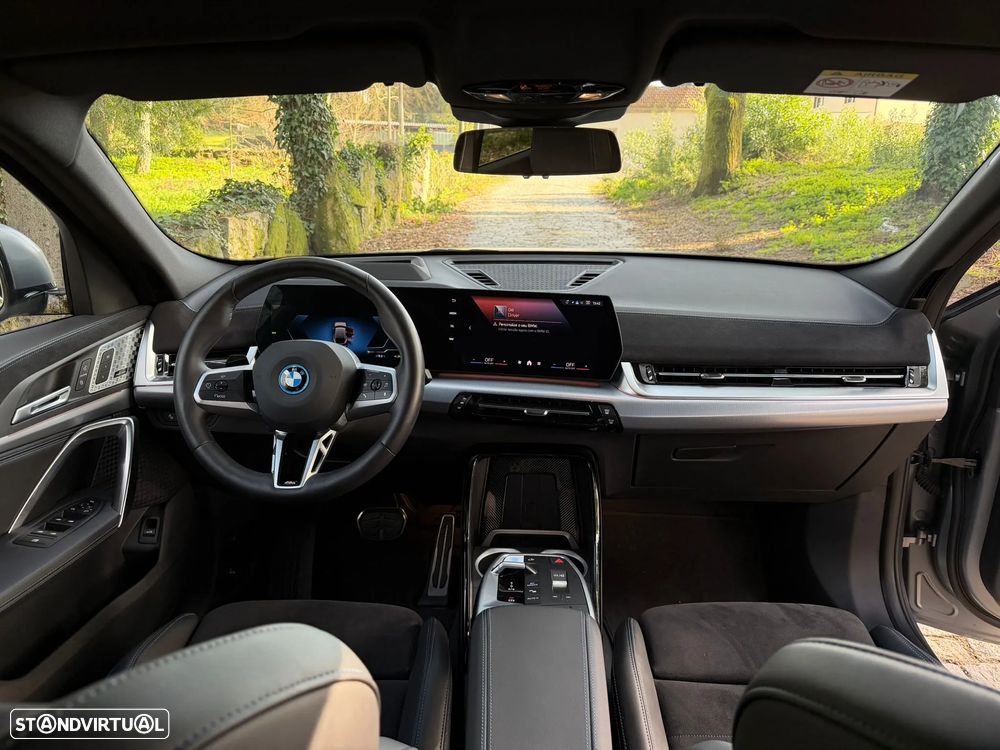 BMW iX2 xDrive30 Pack Desportivo M Pro - 8