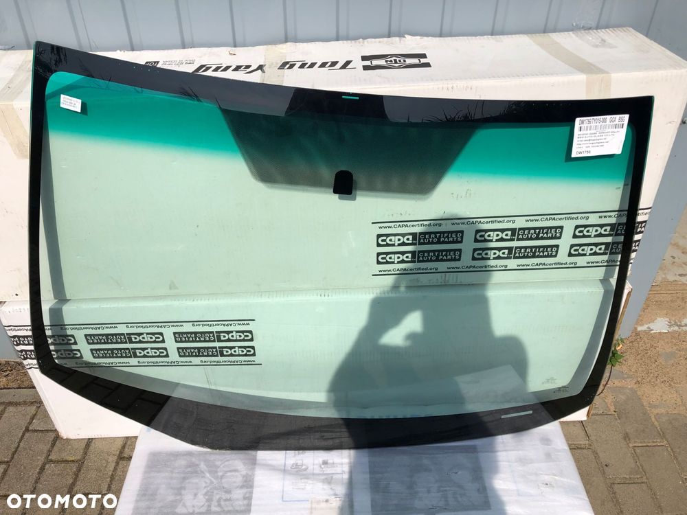 toyota matrix 2008-2014 / pontiac vibe 2008-2010 szyba przednia nowa - 1