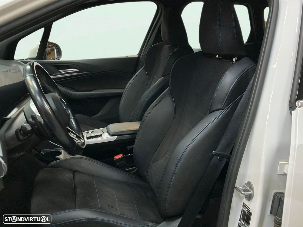 BMW 225xe Active Tourer e xDrive Pack Desportivo M - 16