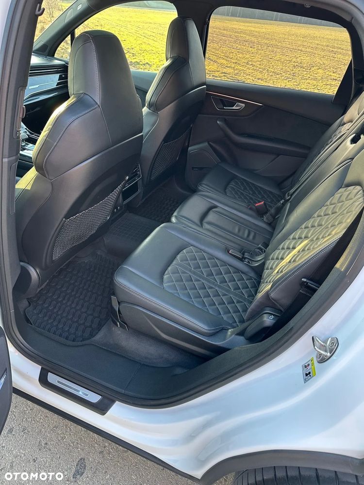 Audi SQ7 4.0 TDI Quattro Tiptronic - 6
