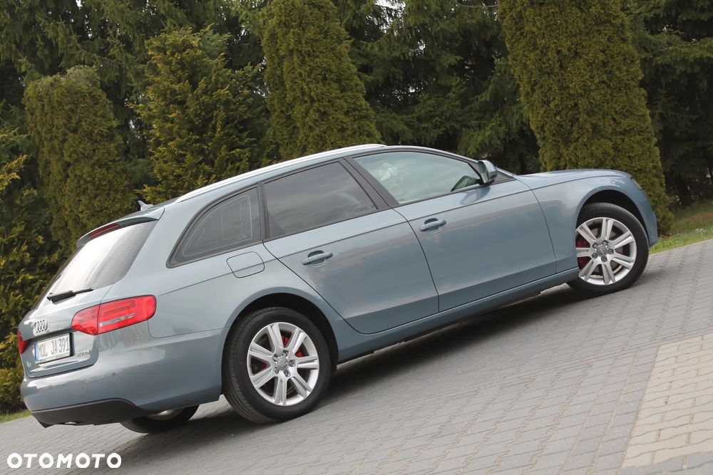 Audi A4 Avant 2.0 TDI Quattro - 14
