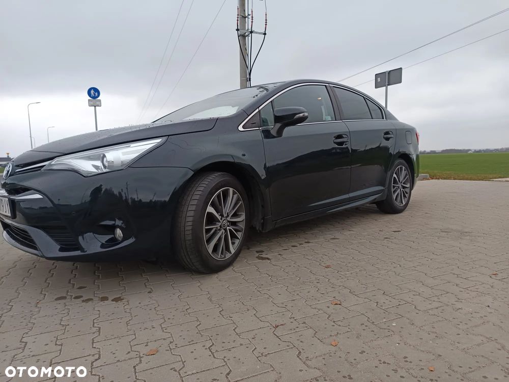 Toyota Avensis 1.8 Premium - 7