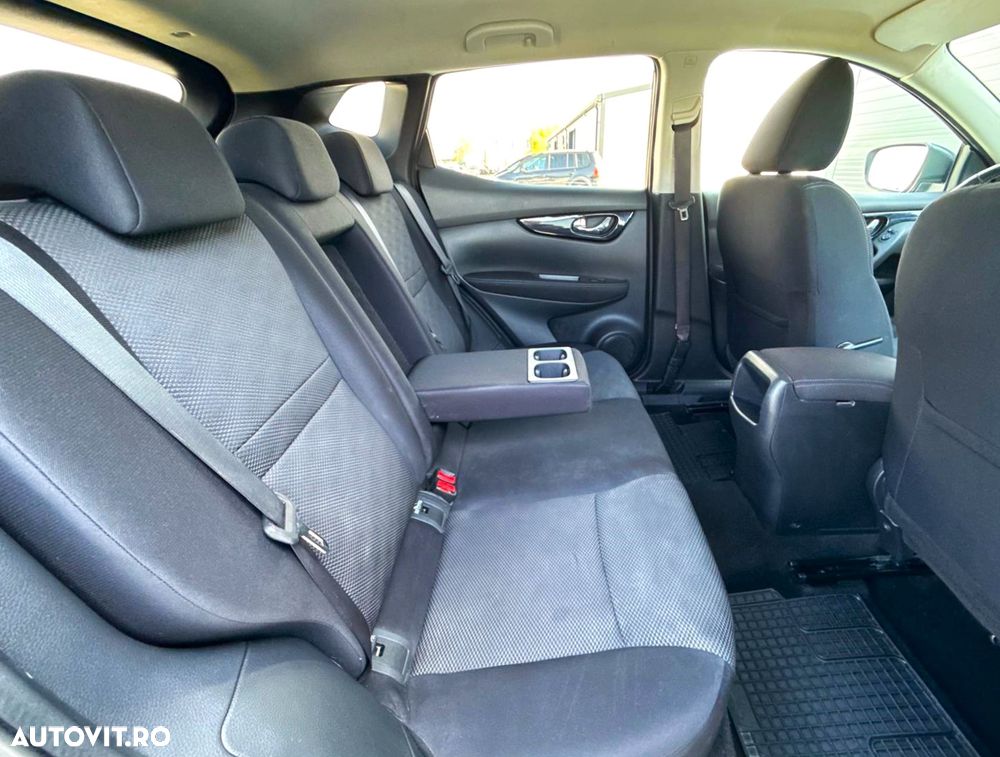 Nissan Qashqai 1.6 DCI 4 x 4 DPF Start/Stop 360 - 23