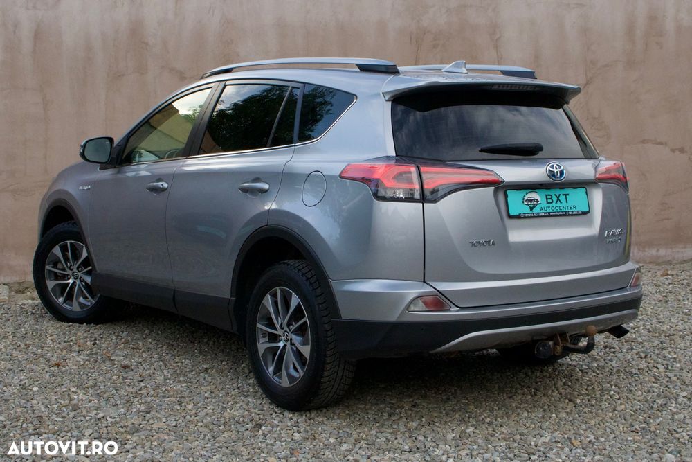 Toyota RAV4 2.5 VVT-i 4x4 Luxury - 8