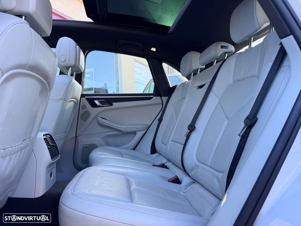 Porsche Macan 2.0T - 10