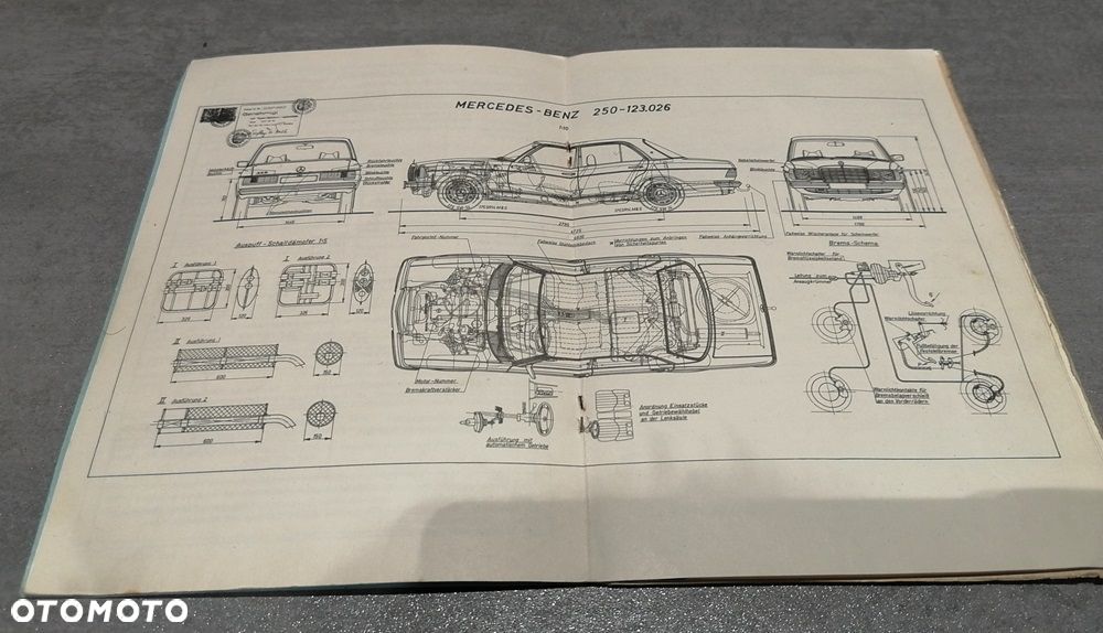 Mercedes-Benz W123 - 21
