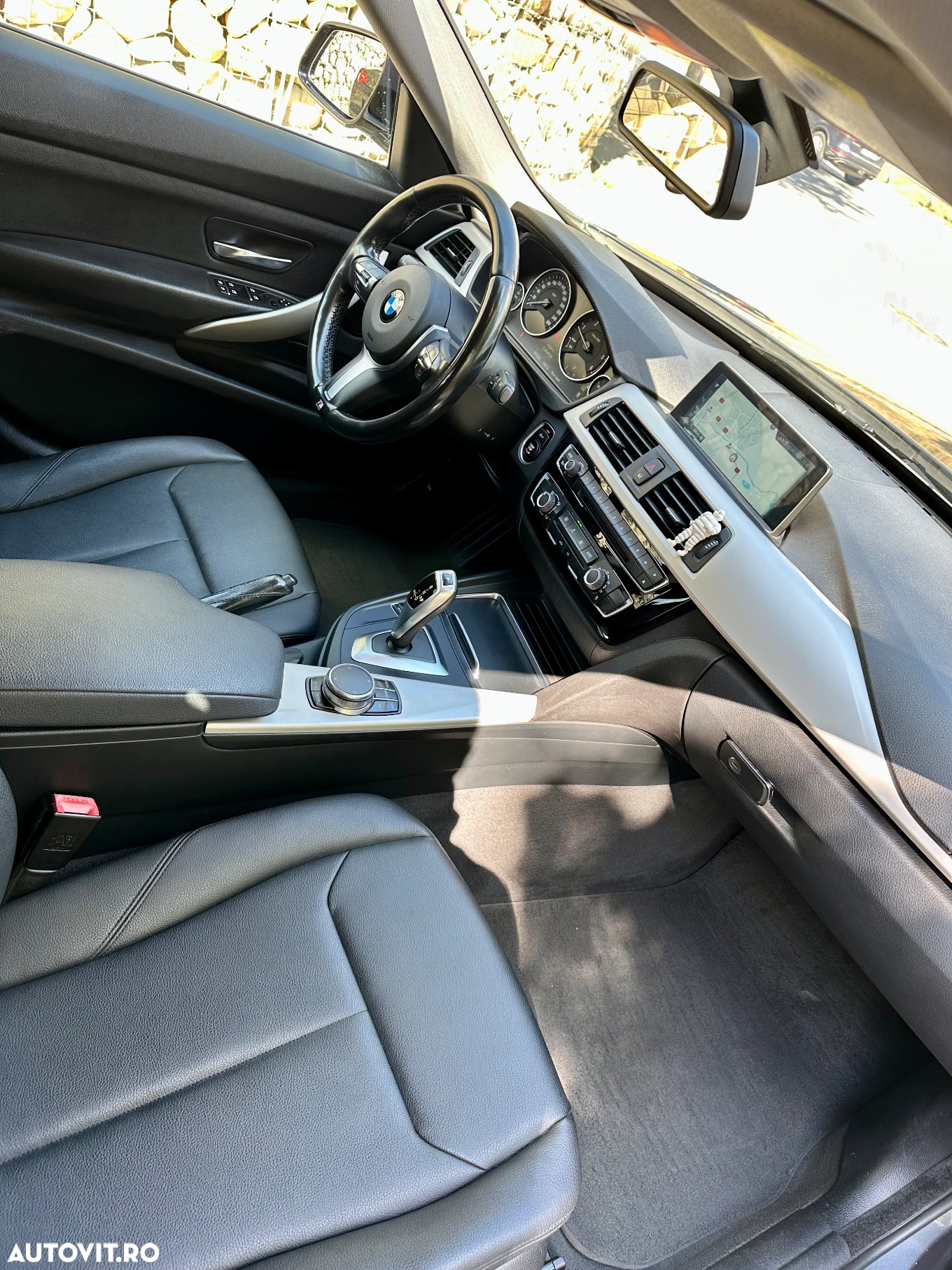 BMW Seria 3 318d Aut. Modern Line - 6