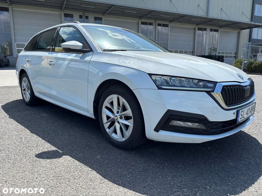 Skoda Octavia 2.0 TDI Ambition DSG - 2