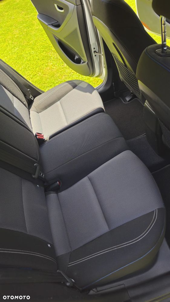 Hyundai i30 1.6 GDI BlueDrive Go DCT - 10