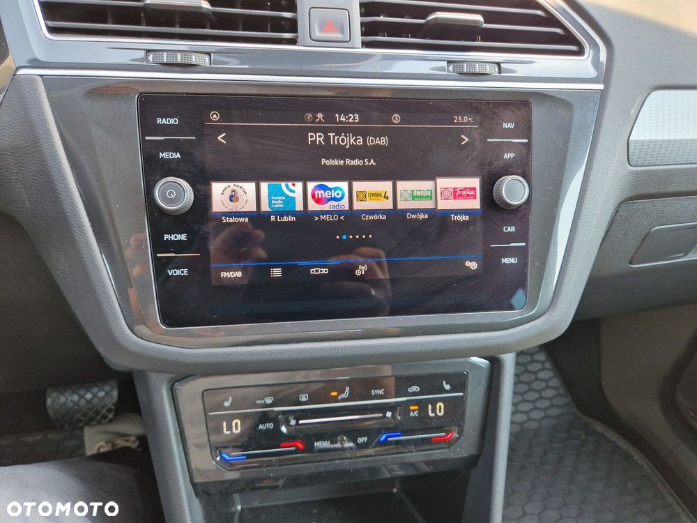 Volkswagen Tiguan 1.5 TSI EVO Elegance DSG - 25