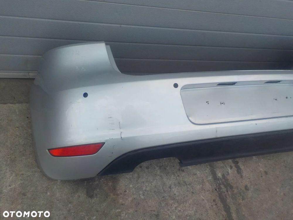 VOLKSWAGEN GOLF VII ZDERZAK TYŁ LA7W - 2
