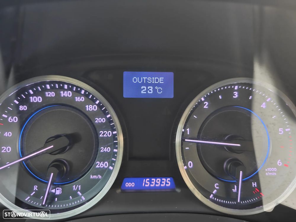 Lexus IS 200 d P.Executive 6G - 27