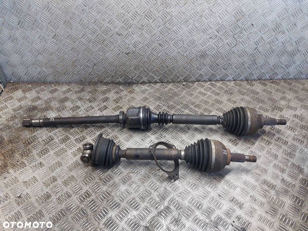 PÓŁOŚ LEWY PRZÓD + PRAWY PRZÓD RENAULT LAGUNA II 2.2 DCI KRÓTKA DŁUGA - 1