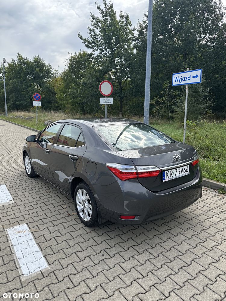 Toyota Corolla 1.6 Comfort - 4