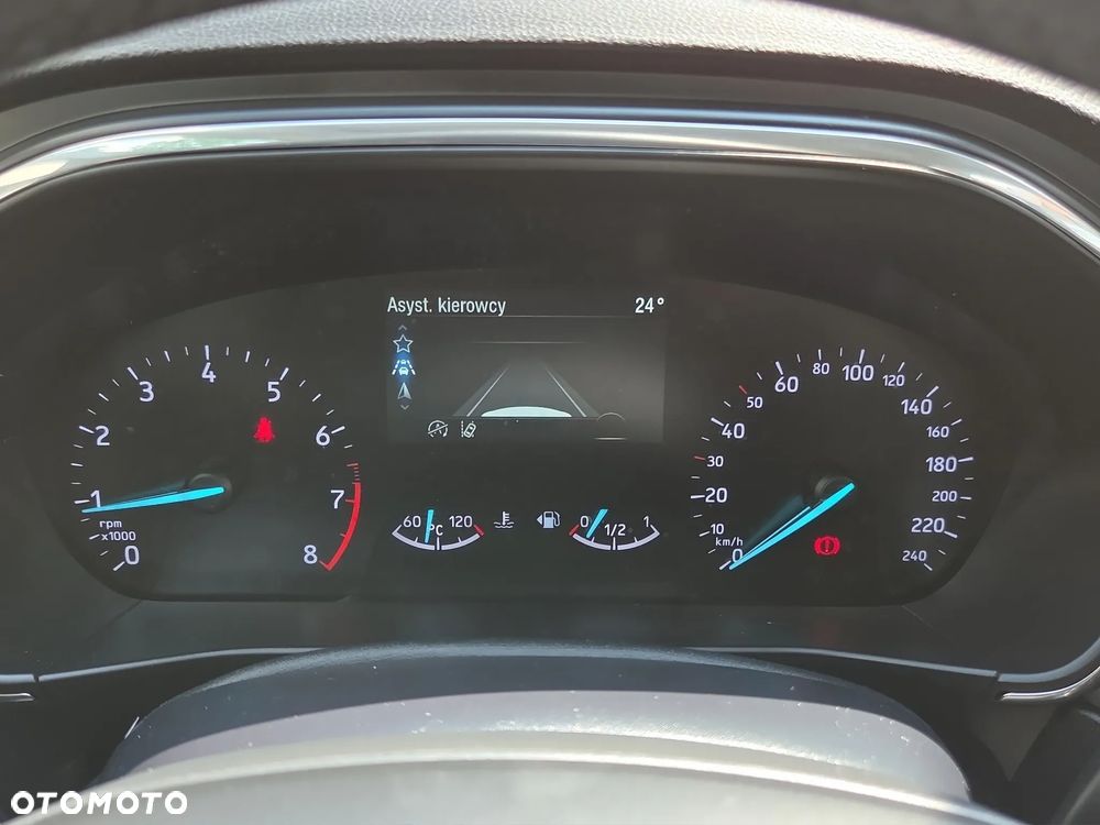 Ford Focus 1.0 EcoBoost Titanium - 11