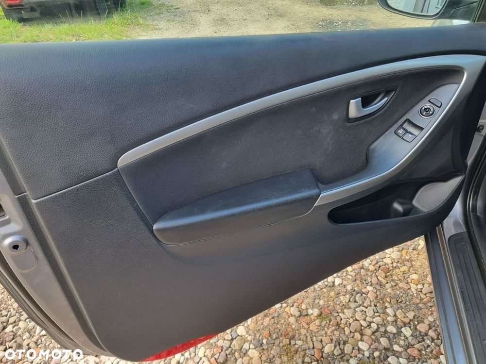 Hyundai i30 - 17
