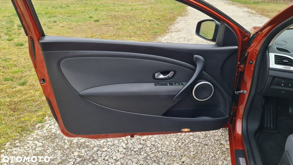 Renault Megane 1.6 16V Dynamique - 11