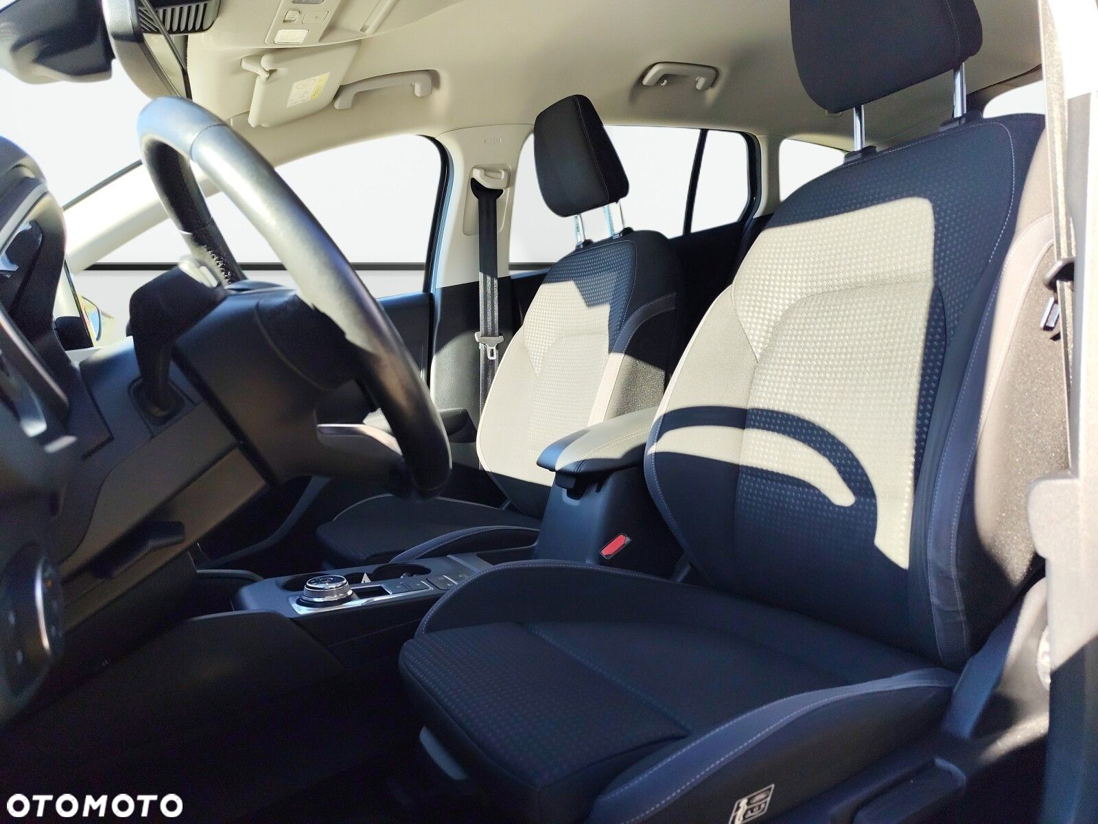 Ford Focus - 10