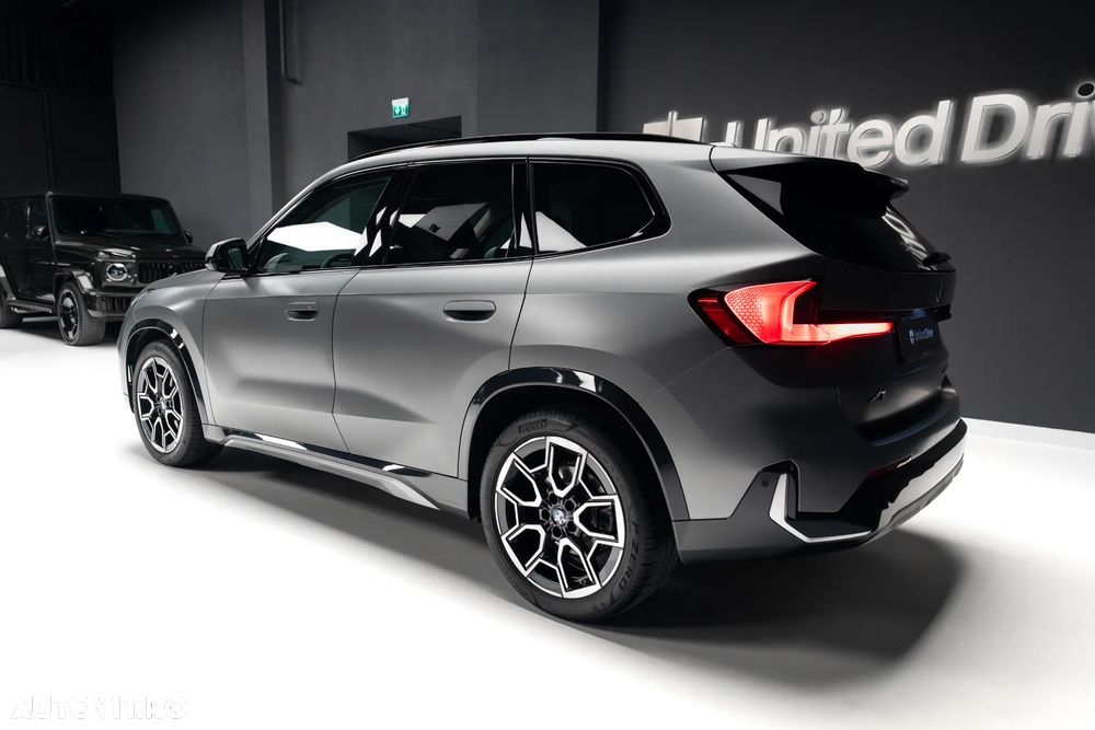 BMW X1 xDrive23d AT MHEV - 11