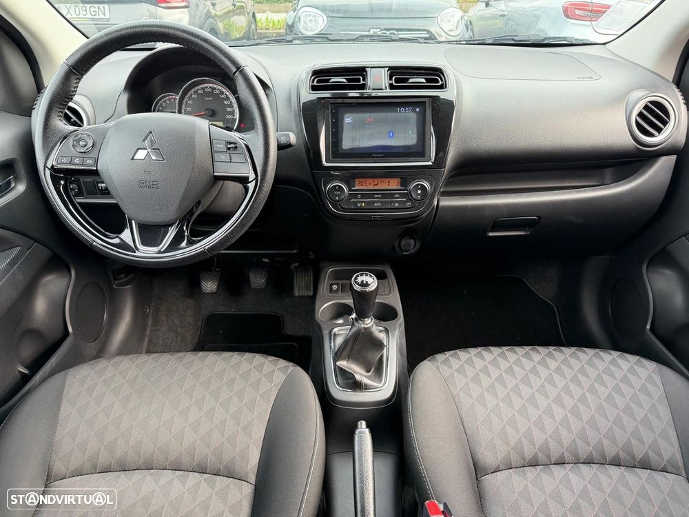 Mitsubishi Space Star 1.2 Intense Connect Edition - 11