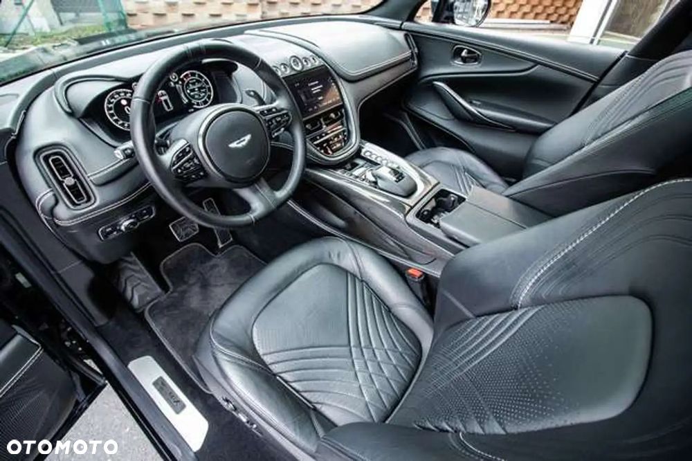 Aston Martin DBX Standard - 3