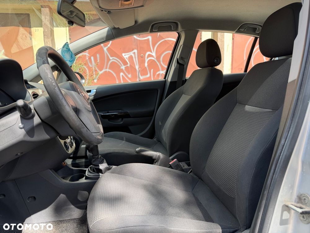 Opel Corsa 1.2 16V Enjoy - 9