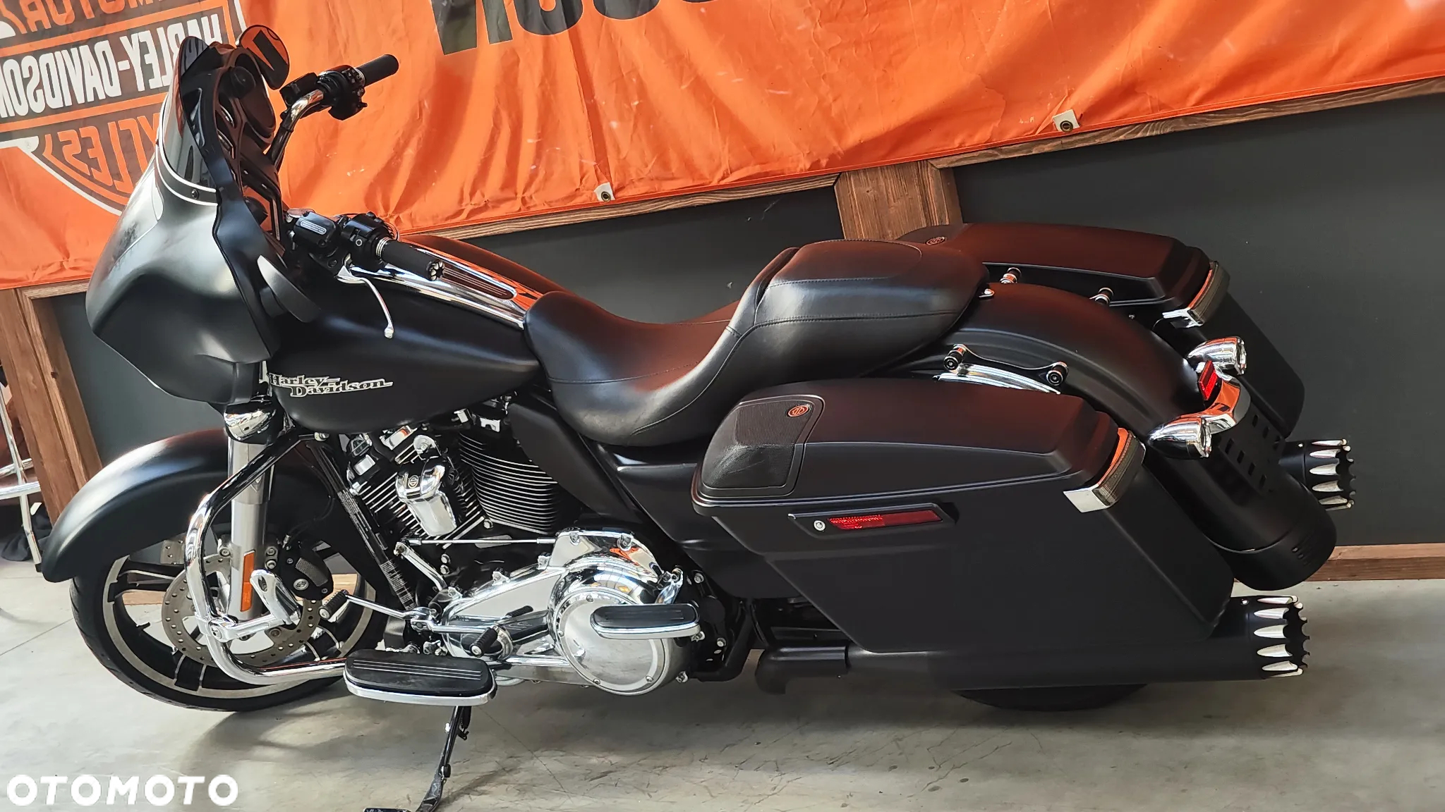 Harley-Davidson FLHXS Special - 7