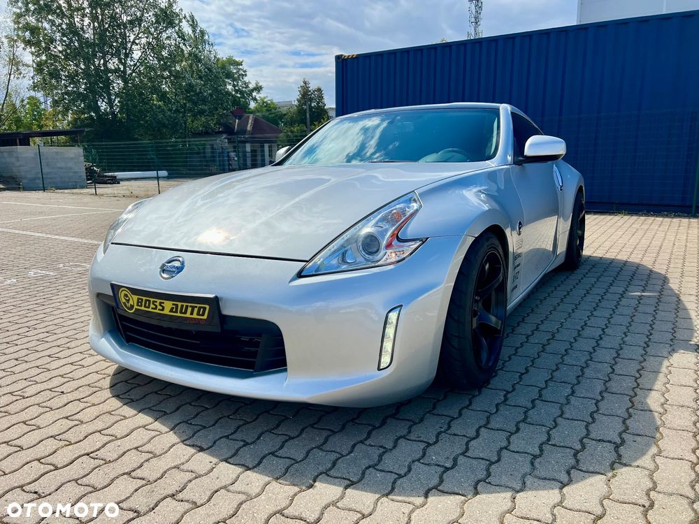Nissan 370 Z 3.7 V6 Premium - 4