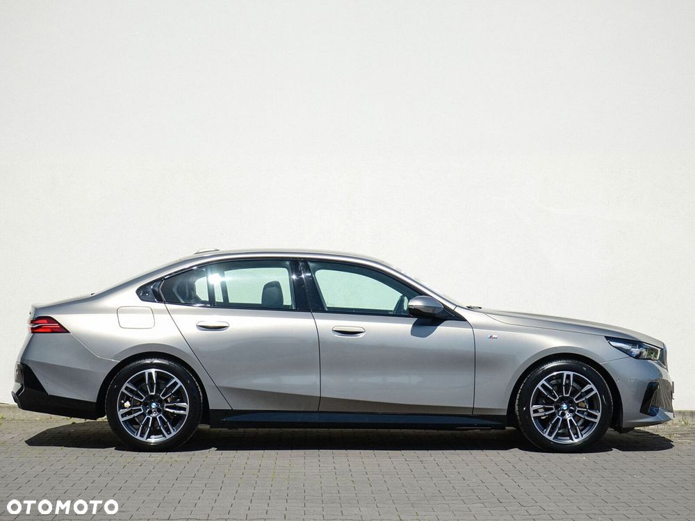 BMW Seria 5 - 12