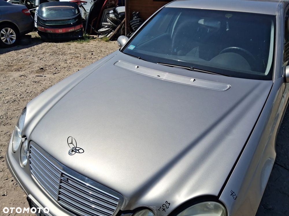 MASKA POKRYWA SILNIKA MERCEDES E KLASA W211 723 - 2