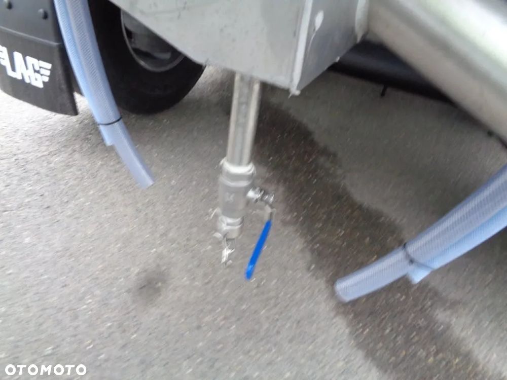 Lag - cysterna ADR / 30.000 L / DOSTĘPNE RÓWNIEŻ 34.000 L - 25