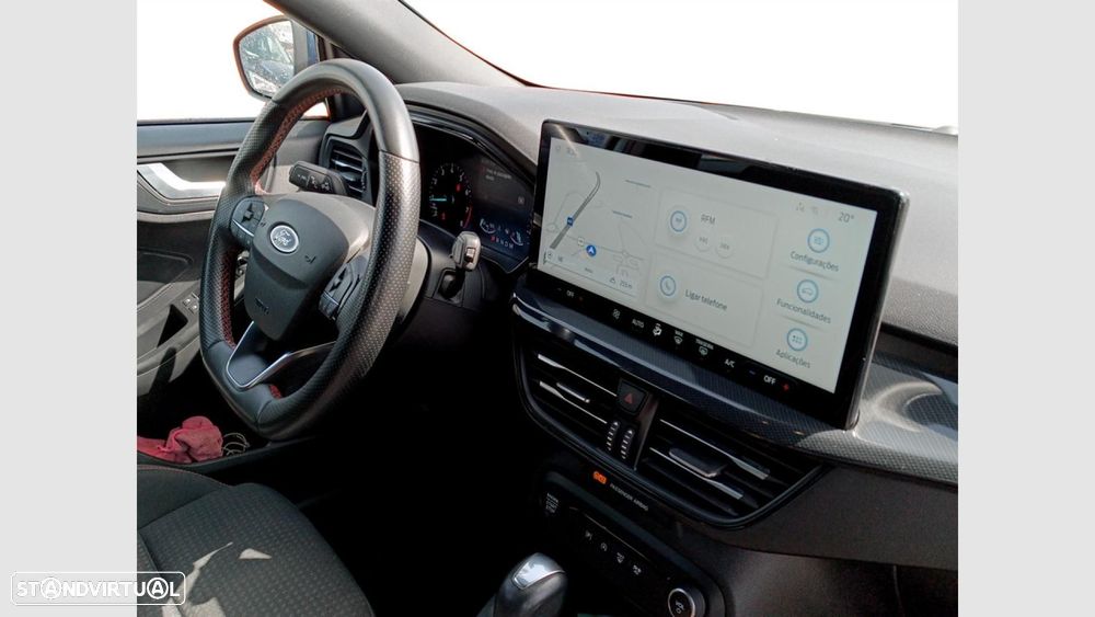 Ford Focus 1.0 EcoBoost MHEV ST-Line Aut. — fotografia 23