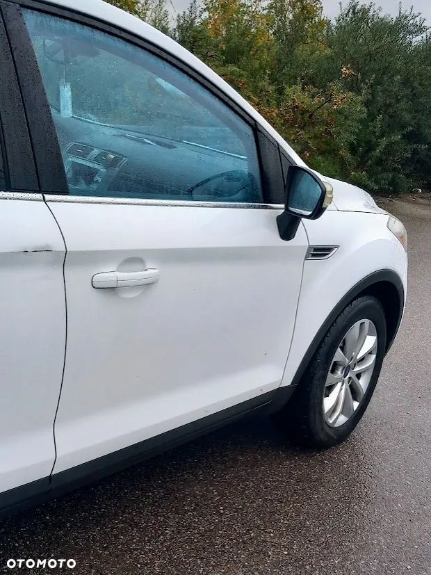 Ford Kuga - 4