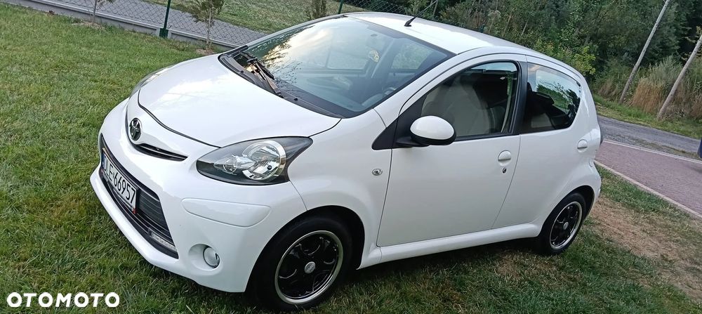 Toyota Aygo x-cite - 1
