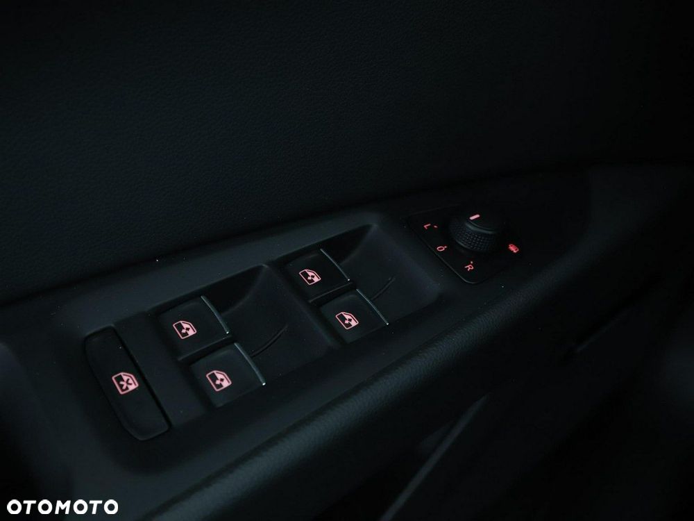 Seat Leon 2.0 TDI Xcellence - 37