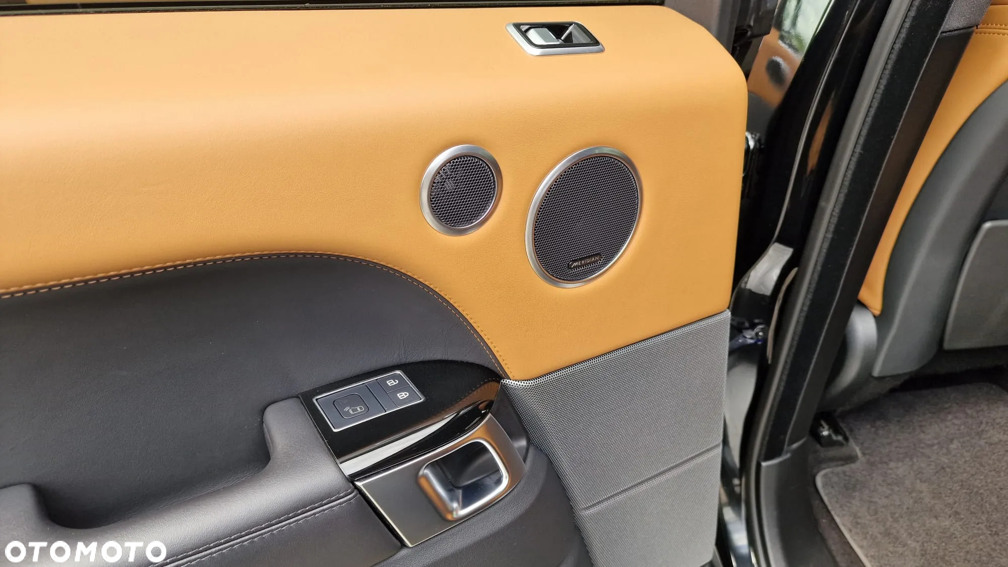 Land Rover Range Rover Sport - 35