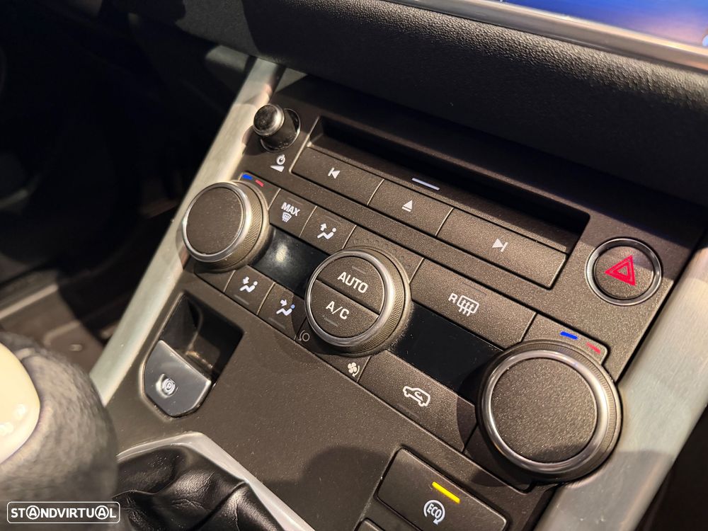 Land Rover Range Rover Evoque 2.2 eD4 Dynamic - 32