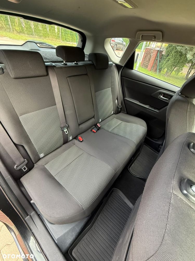 Toyota Auris 1.8 HSD Luna - 29