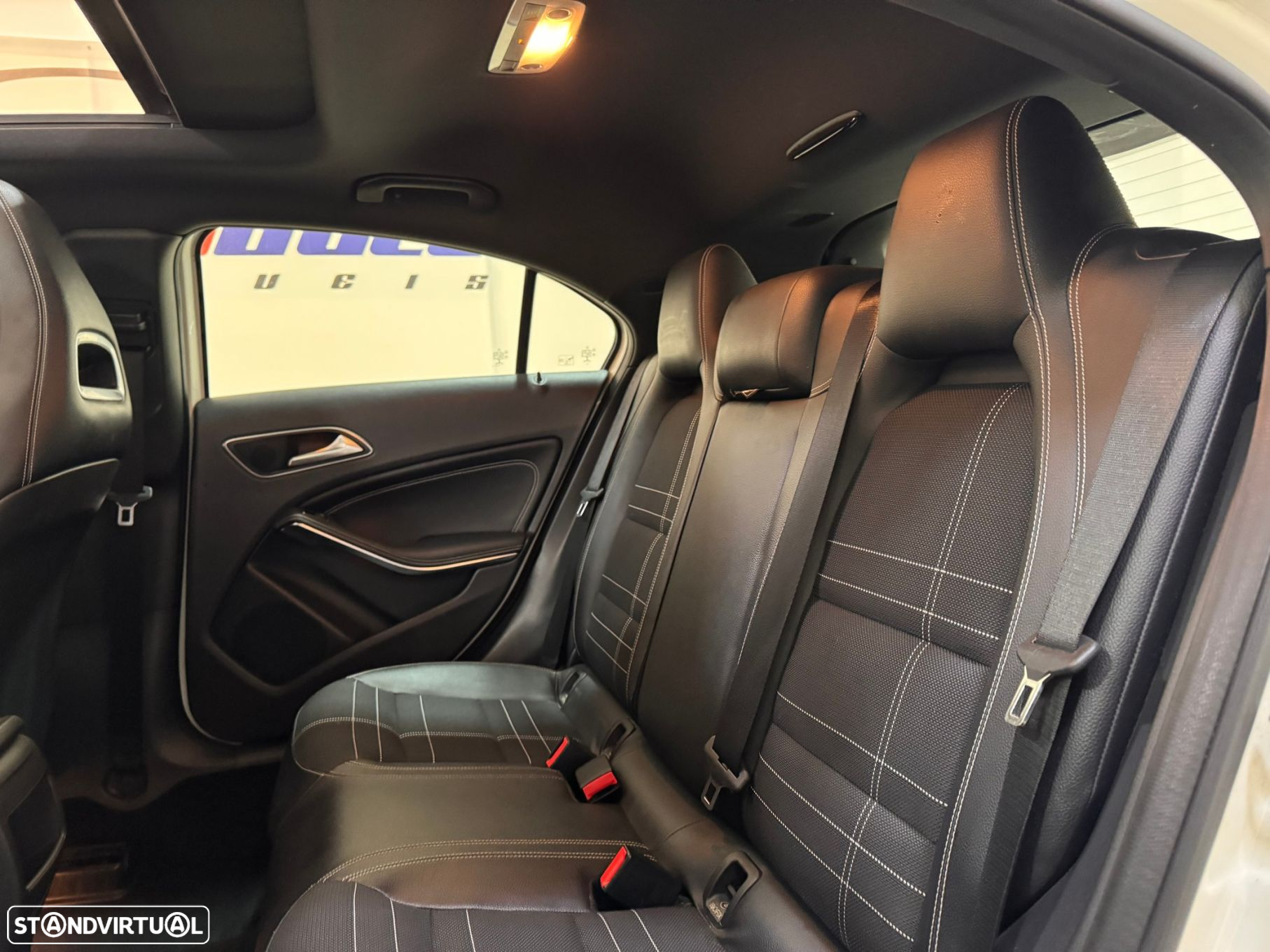 Mercedes-Benz A 180 CDi BE Urban - 29